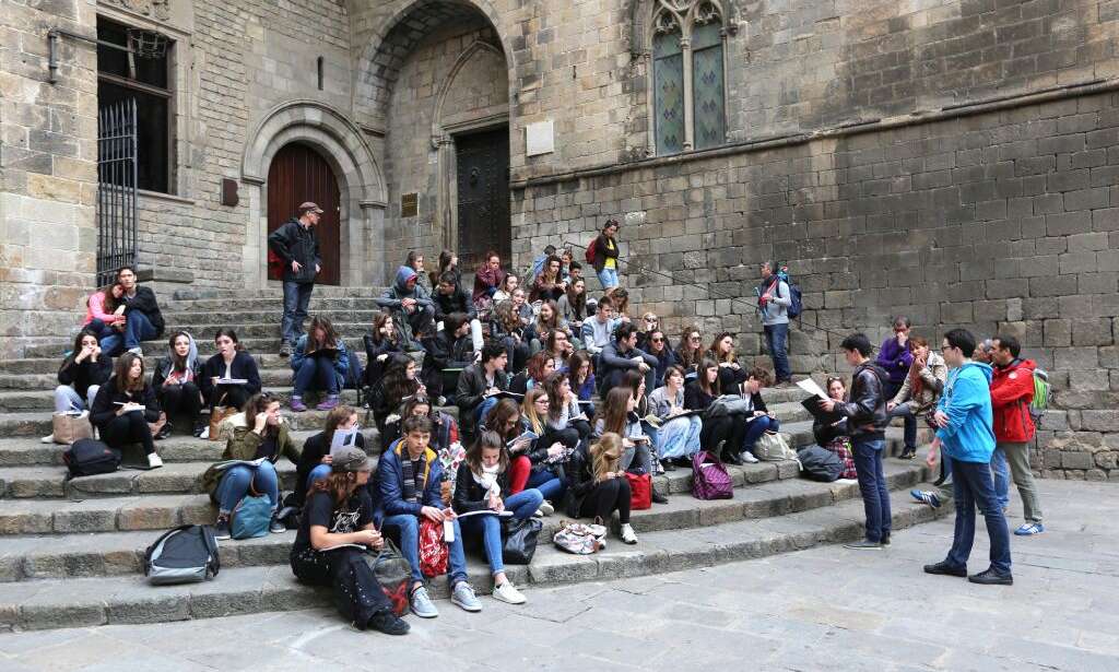 Consip avvia la prima gara nazionale per i viaggi scolastici