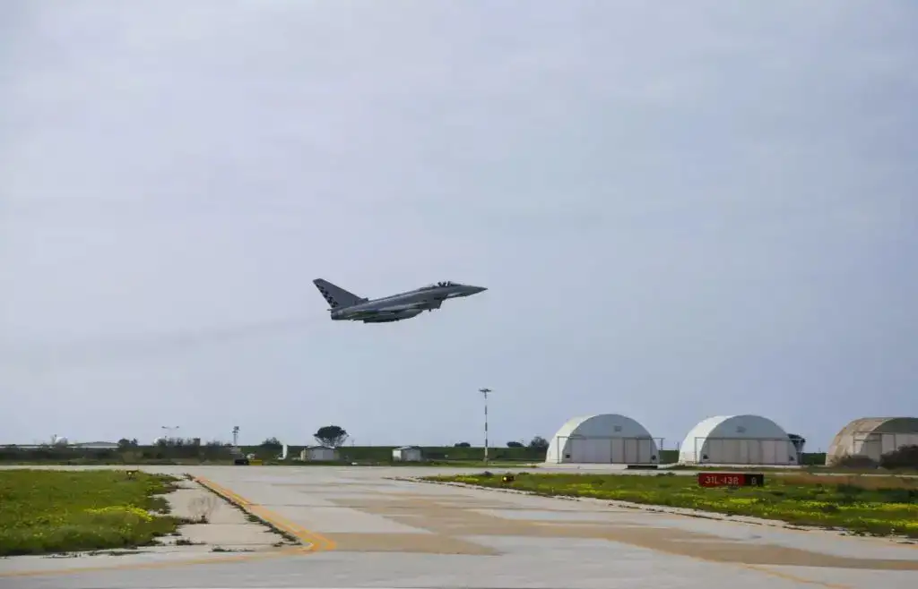 Precipita velivolo dell’Aeronautica, morti i due militari a bordo